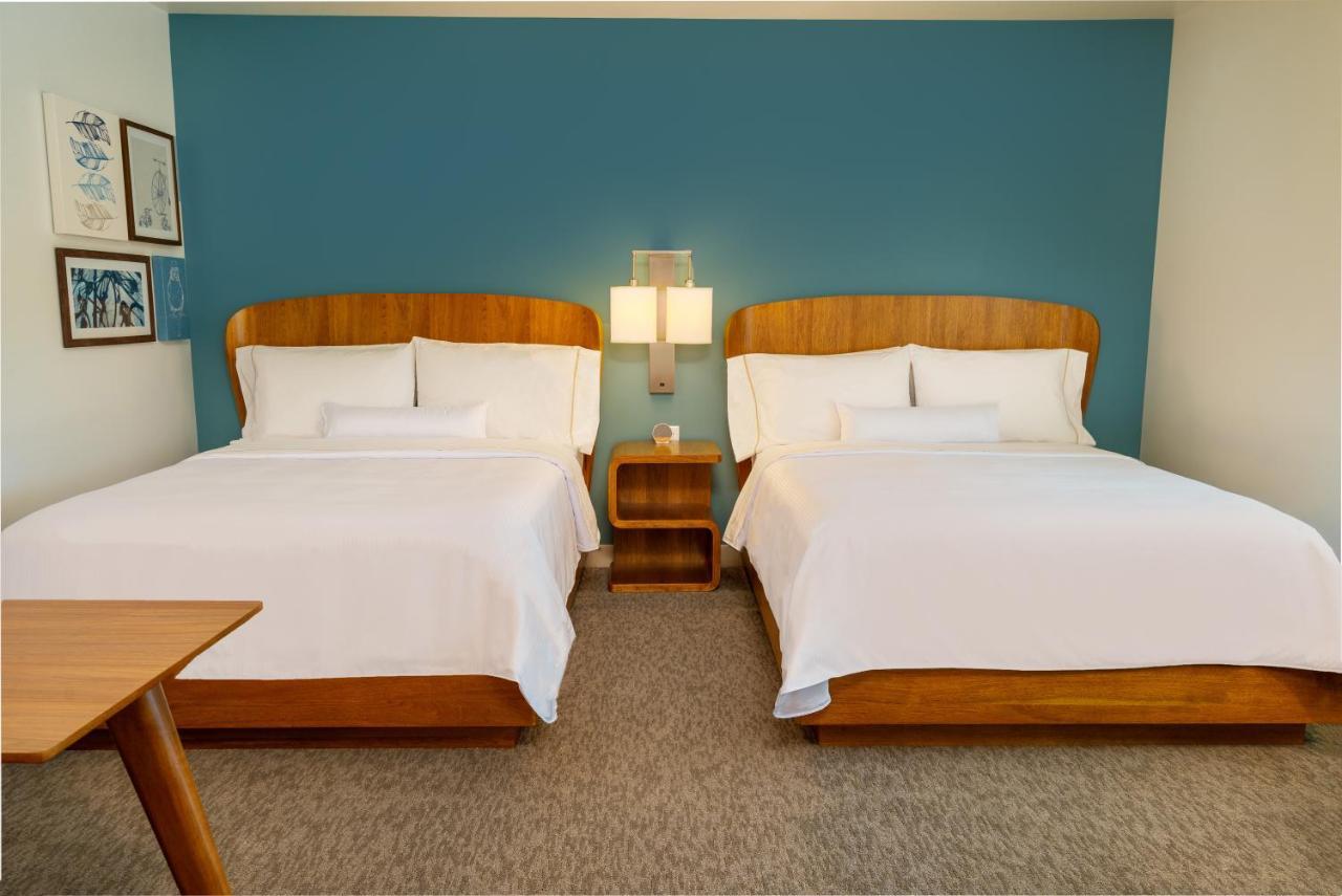 Hotel Element Airport 3*